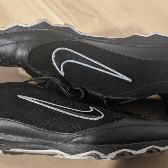 Women’s Nike mid size 7.5 - Picture 10 of 10